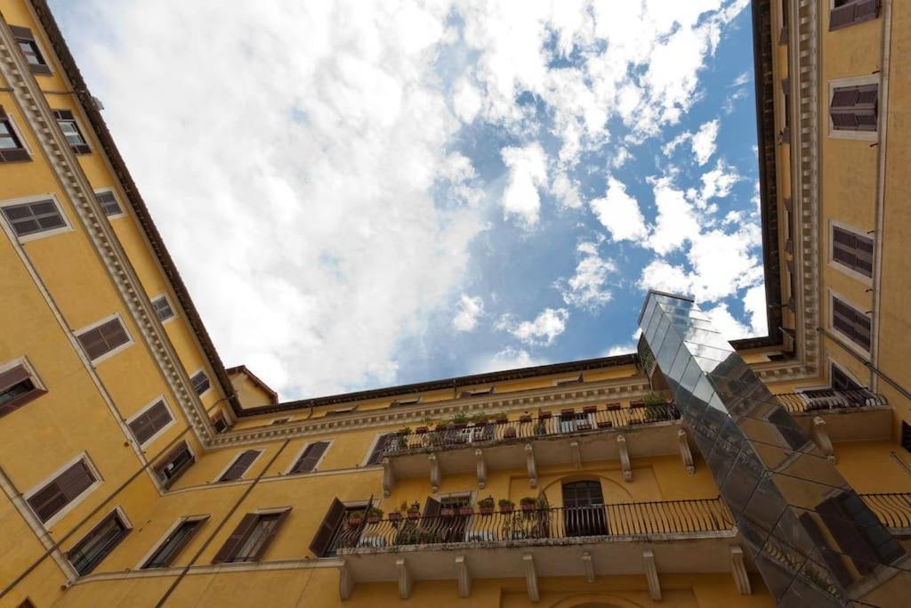 Discover The Pantheon From The Berardi Studio Flat Luaran gambar